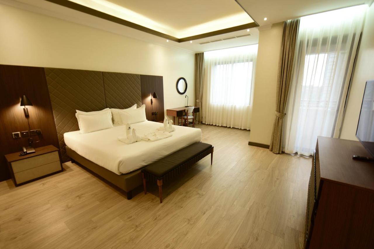 Fontis Residences Hotel Kampala Exterior photo