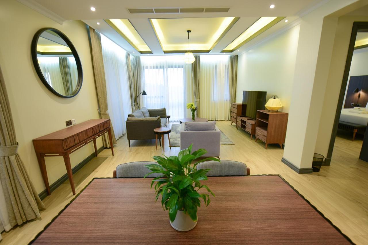 Fontis Residences Hotel Kampala Exterior photo